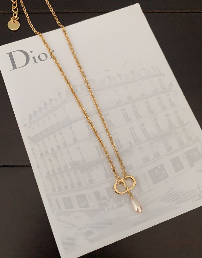 Christian Dior Necklaces